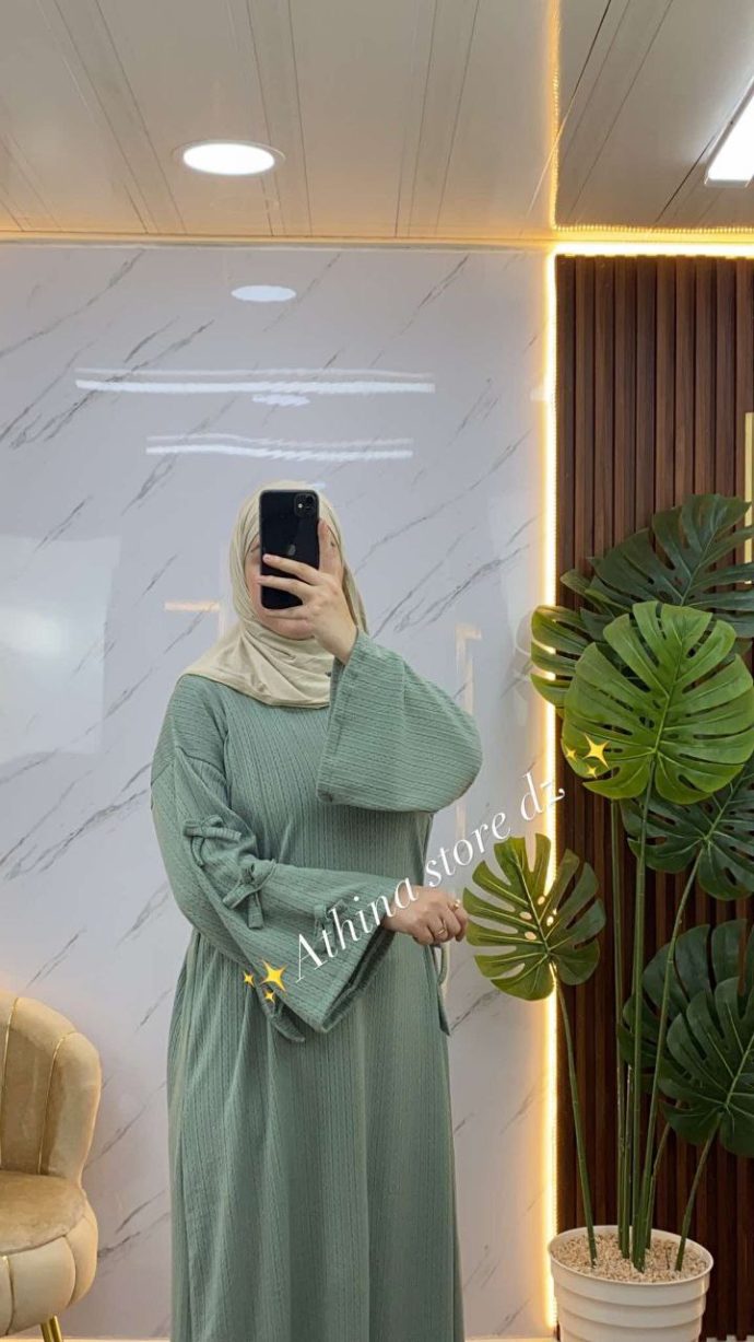 ⁦Premium Winter Hijab Robe |  روب حجاب شتوي فاخر⁩ - الصورة ⁦6⁩